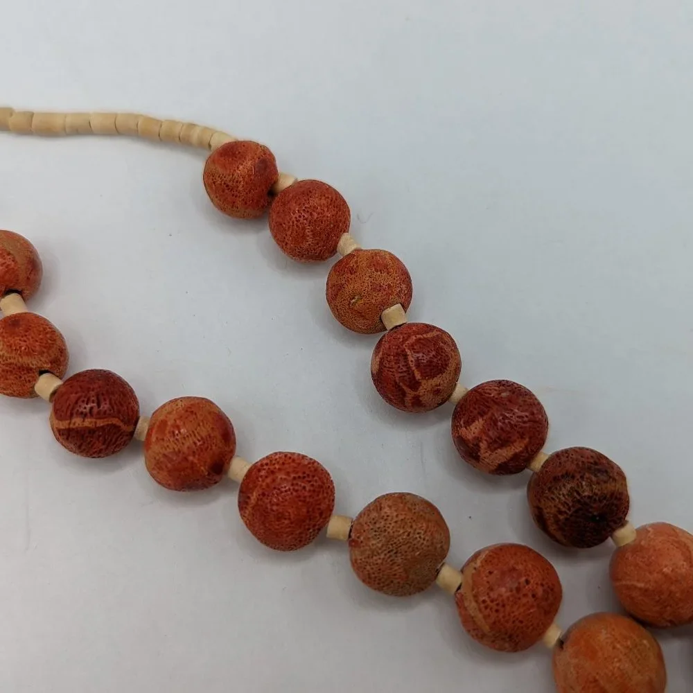 COPY - Vintage Raw Unpolished Natural Coral Bead Necklace - Picture 8 of 15